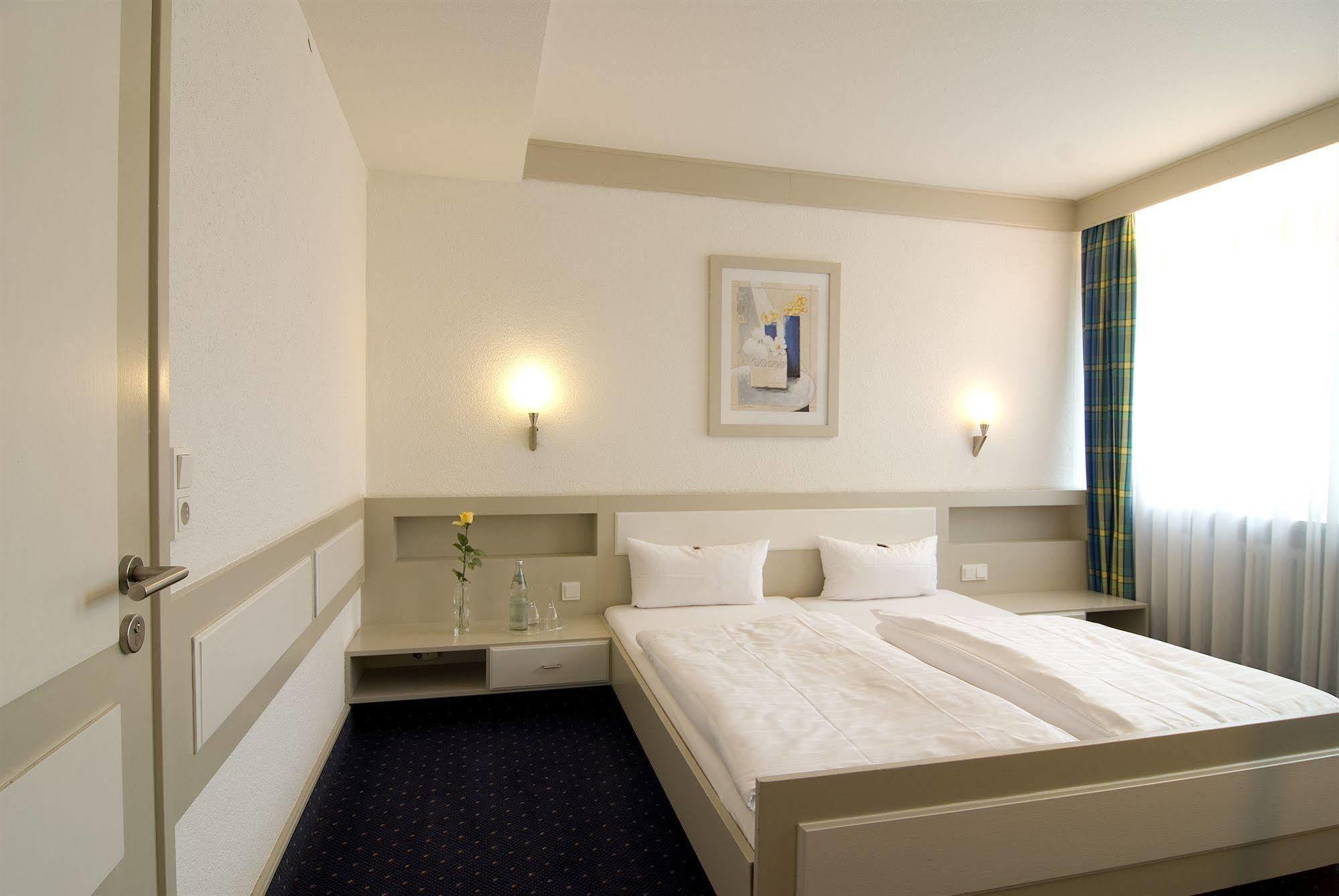 Dirmstein Hotel Kempf מראה חיצוני תמונה